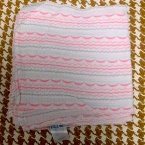 1 Muslin Swaddle Blanket